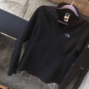 Northface half zip up pullover